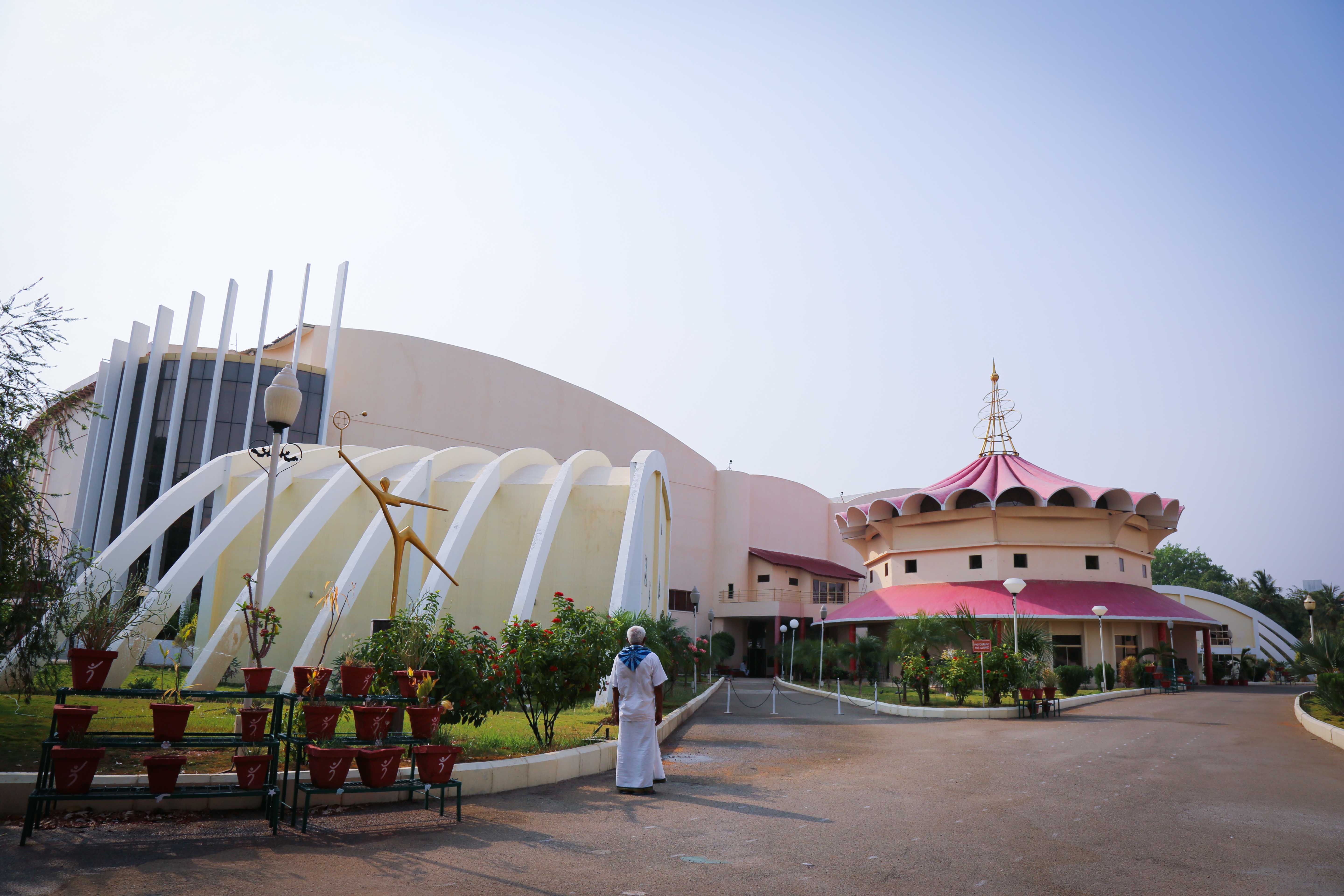 Sri Sathya Sai General Hospital, Prasanthi Nilayam